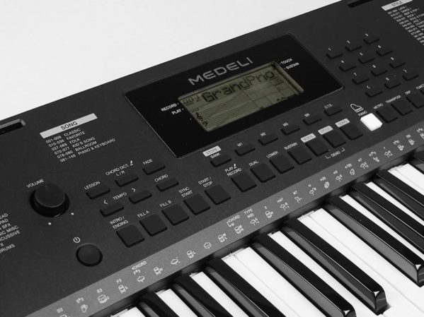 mk 100 medeli