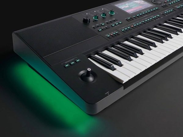 akx10