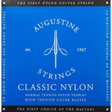 Les cordes pour guitare classique Classic série Augustine CLBU se caractérisent par leur tonalité chaleureuse et leur tension modérée, favorisant le confort sans sacrifier la qualité sonore.