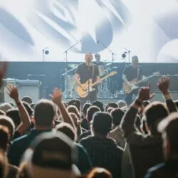 Voici pourquoi les 10 Commandements 2025 est l'événement musical à ne pas manquer