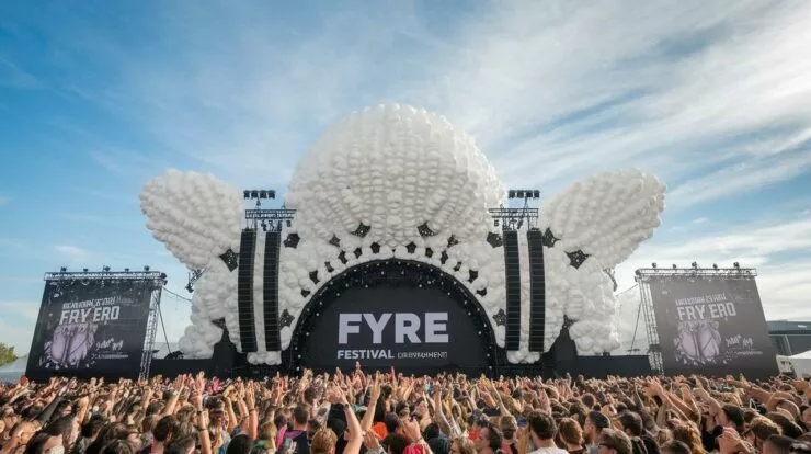 Fyre Festival : après le fiasco de la 1ère édition, son créateur sort de prison et promet un second round !