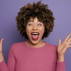 Ces musiques qu’on adore détester…