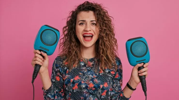 Cette machine à karaoké à moins de 50€ fait trembler les pros