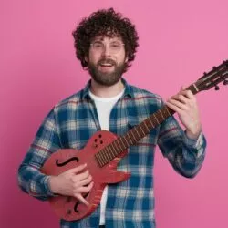 Les 7 instruments TEMU les plus achetés en 2025 : le n°3 est totalement WTF