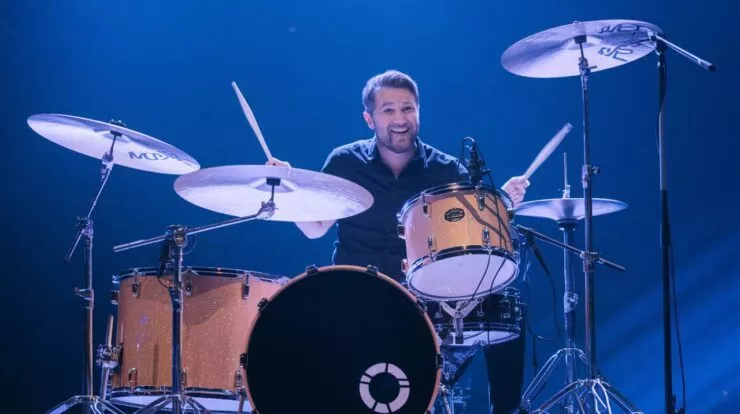 Pourquoi Zak Starkey est peut-être le meilleur batteur rock de sa génération