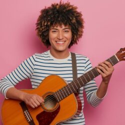 Cours privés ou école de musique : qui est le plus rentable ?