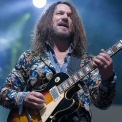 Le Meilleur Guitariste du monde ? Ce nom revient toujours en 1er…