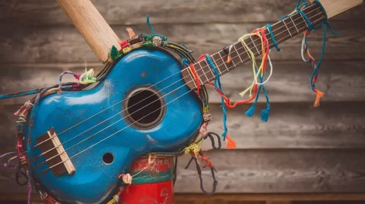 Fabriquer un instrument avec des objets de récup ? Voici ce que ça donne VRAIMENT