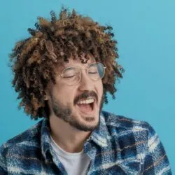 Les secrets de respiration des chanteurs lyriques enfin révélés