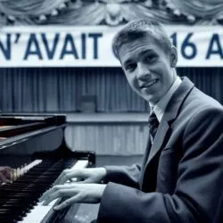 Il n’avait que 16 ans : découvrez la chanson qui a lancé Gilbert Montagné